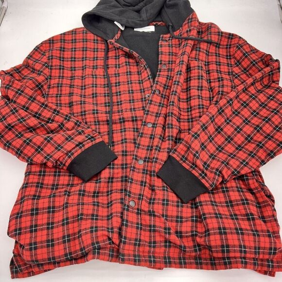 Urban Outfitters Heavy Hoodie Women’s Size XL Red Plaid Button Up Sweatshirt - Picture 1 of 4